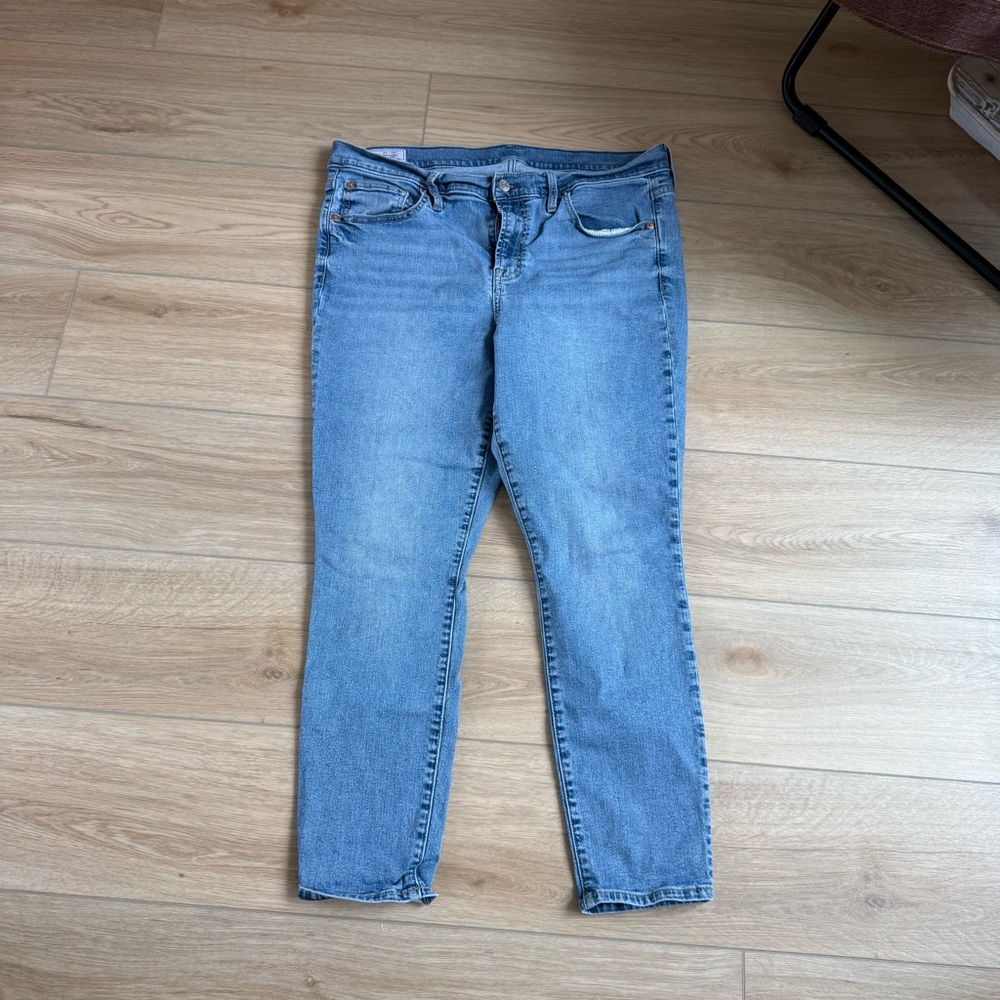 GAP Light Blue Women's Skinny Jeans